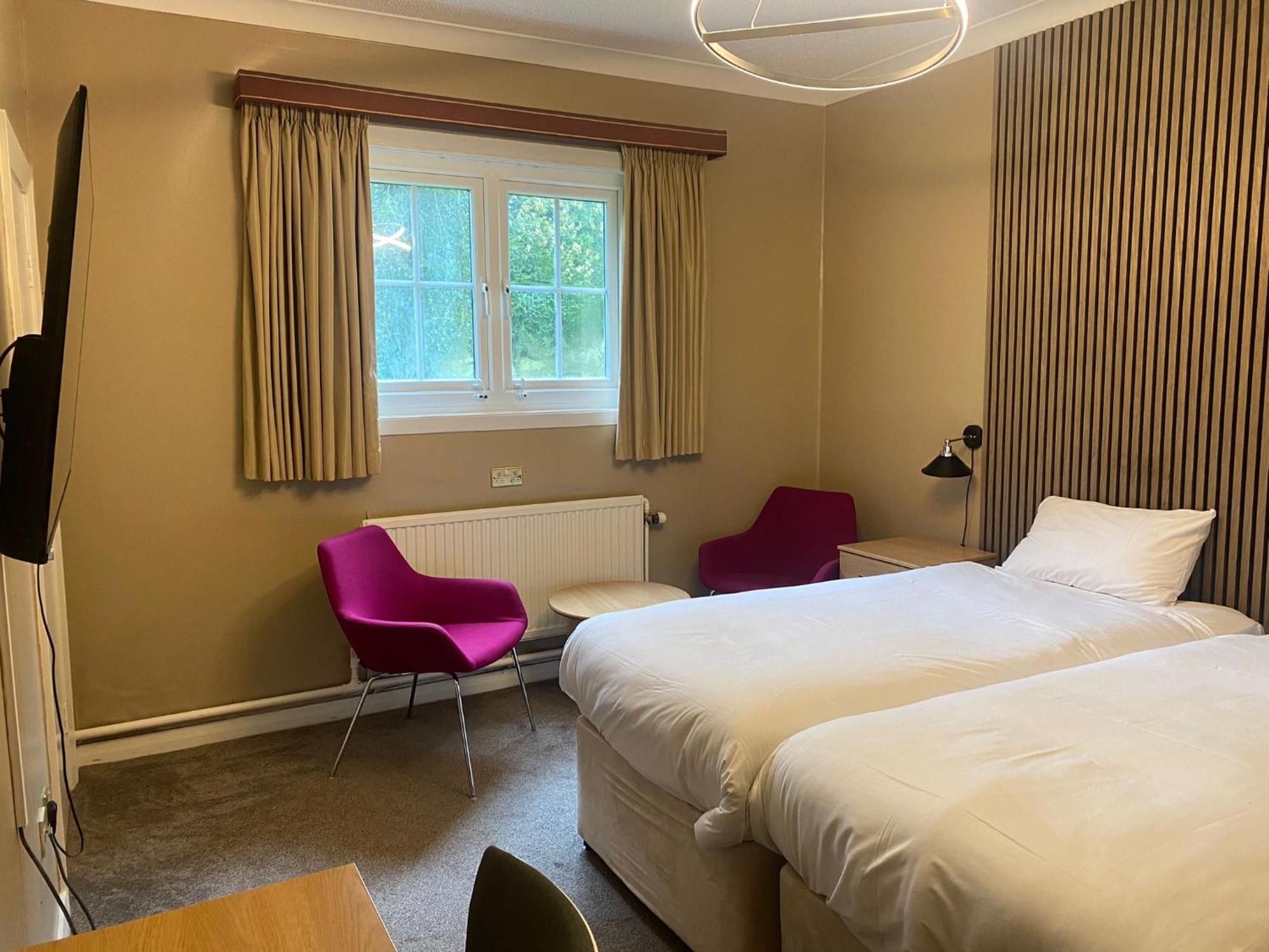 Airport Inn & Spa Manchester Вілмслоу Екстер'єр фото